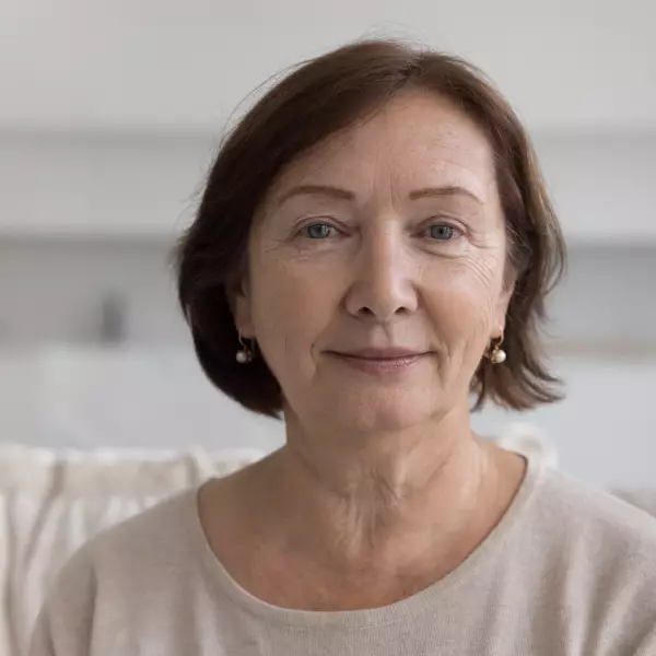 L. Józsefné (85 éves) – Debrecen L. Józsefné (85 éves) – Debrecen