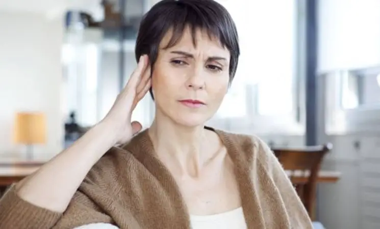 A fülzúgás előjele lehet az Alzheimer- és a Parkinson-kórnak?